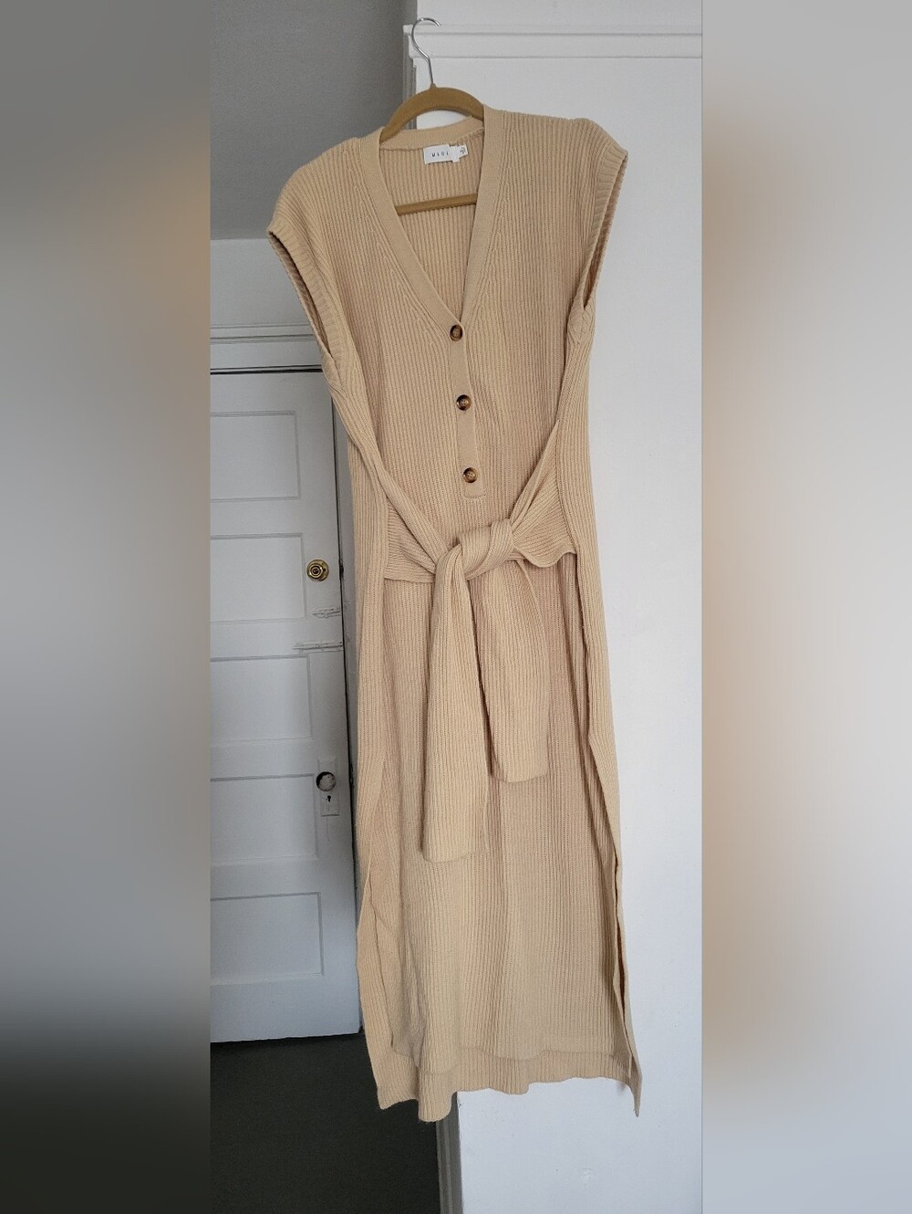 Mable Rib-Knit Front-Tie Maxi Sweater Dress Sz. M Beige - Picture 2 of 8